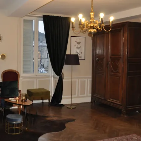 Colombier Guest house