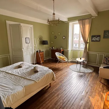 Colombier Vendégház