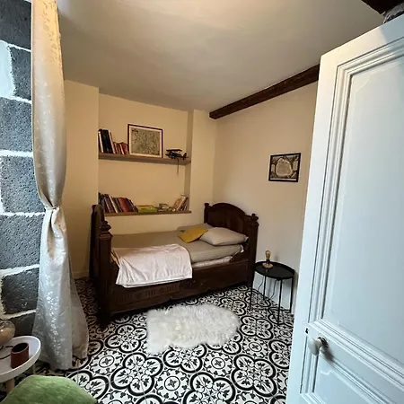 Vendégház Colombier 3*