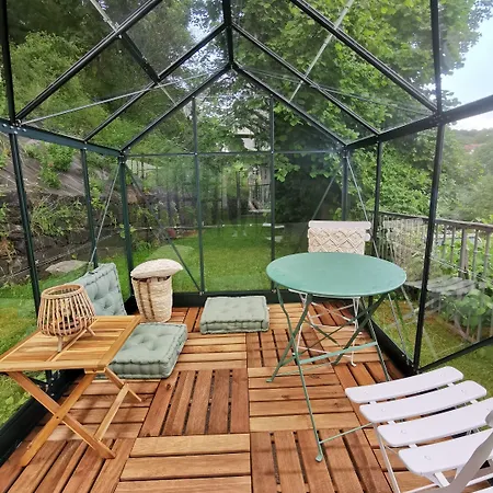 Colombier Guest house